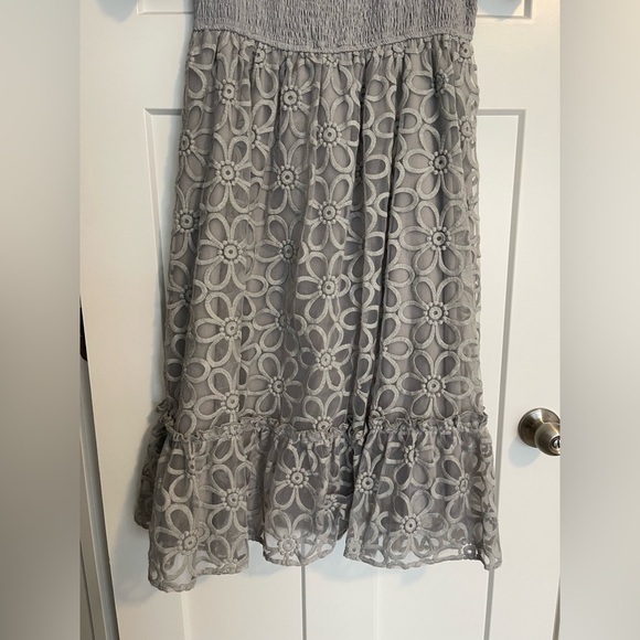 Ivy City Co White Floral Lace Dress - Picture 4 of 7